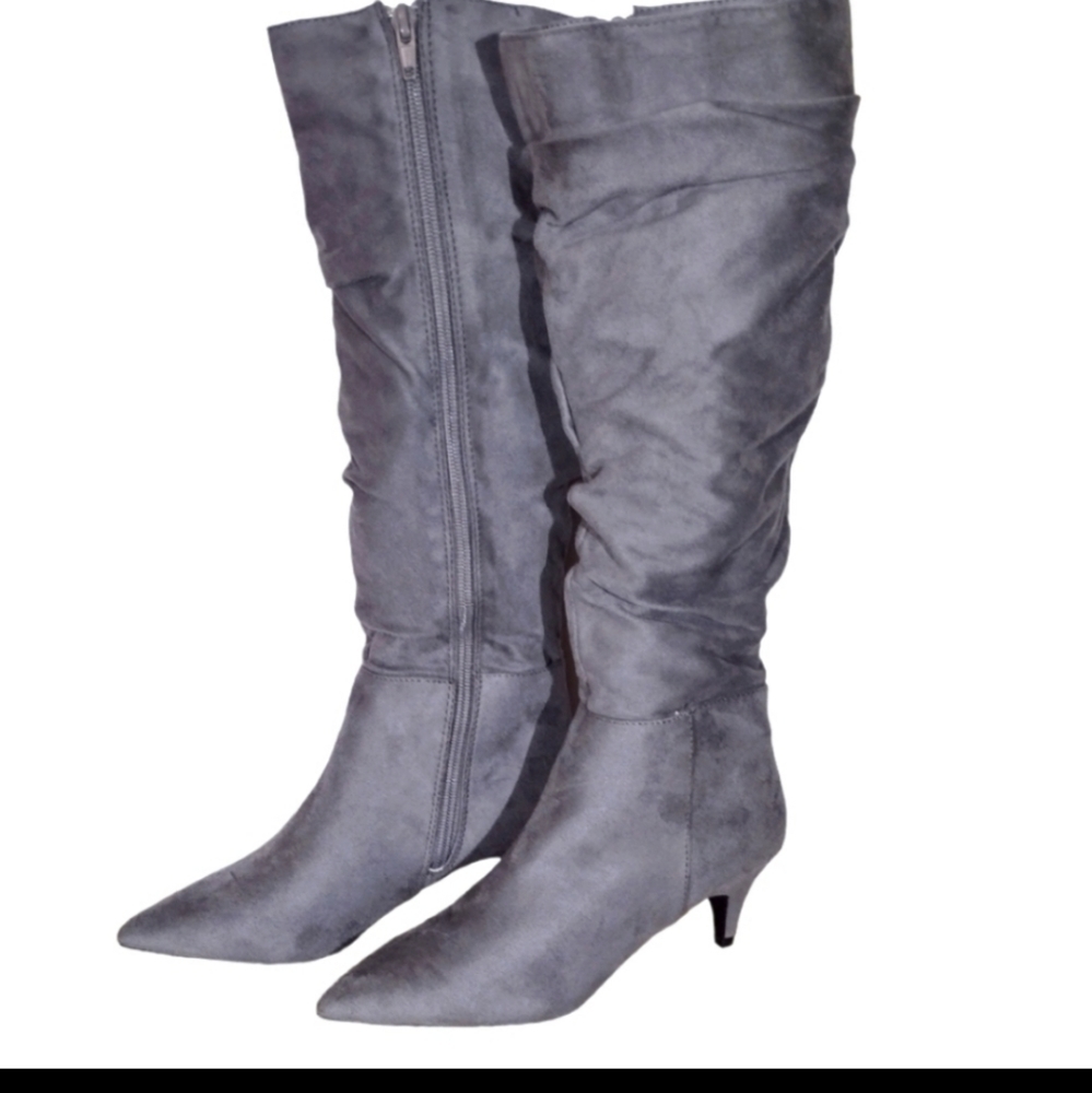 Qupid Faux Suede Slouch Boots NWOT